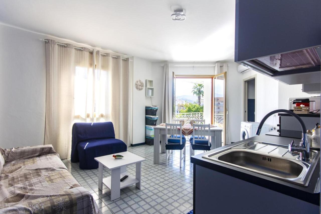 Recanati Seaside Apartment Джардини-Наксос Экстерьер фото
