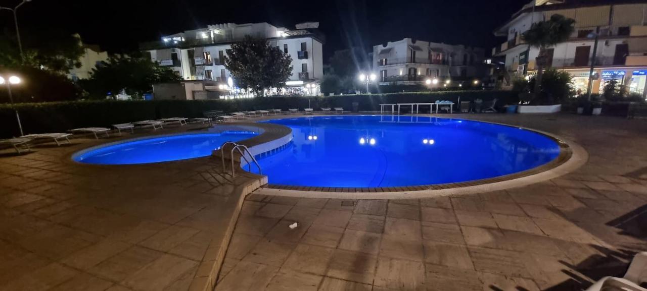 Recanati Seaside Apartment Джардини-Наксос Экстерьер фото